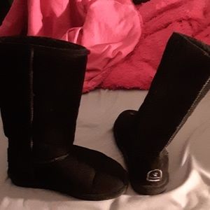 Bearpaw boots